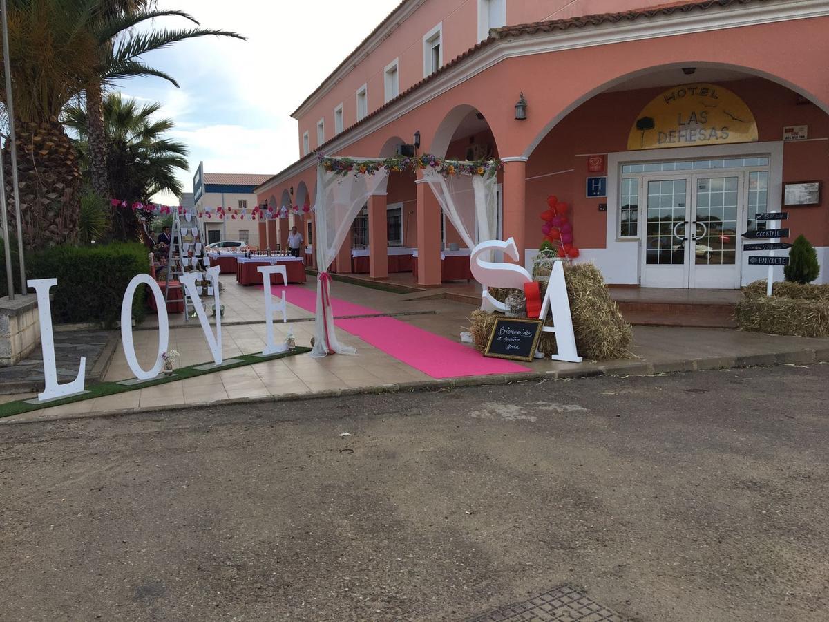 Hotel Las Dehesas Navalvillar de Pela Extérieur photo